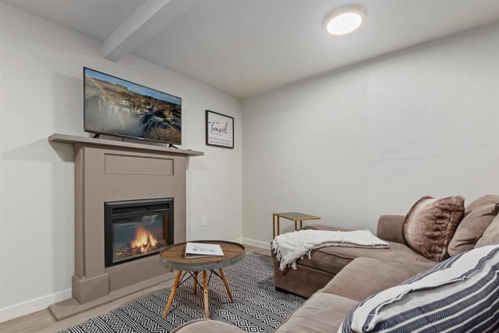 #StayInMyDistrict TwinFalls Apartment